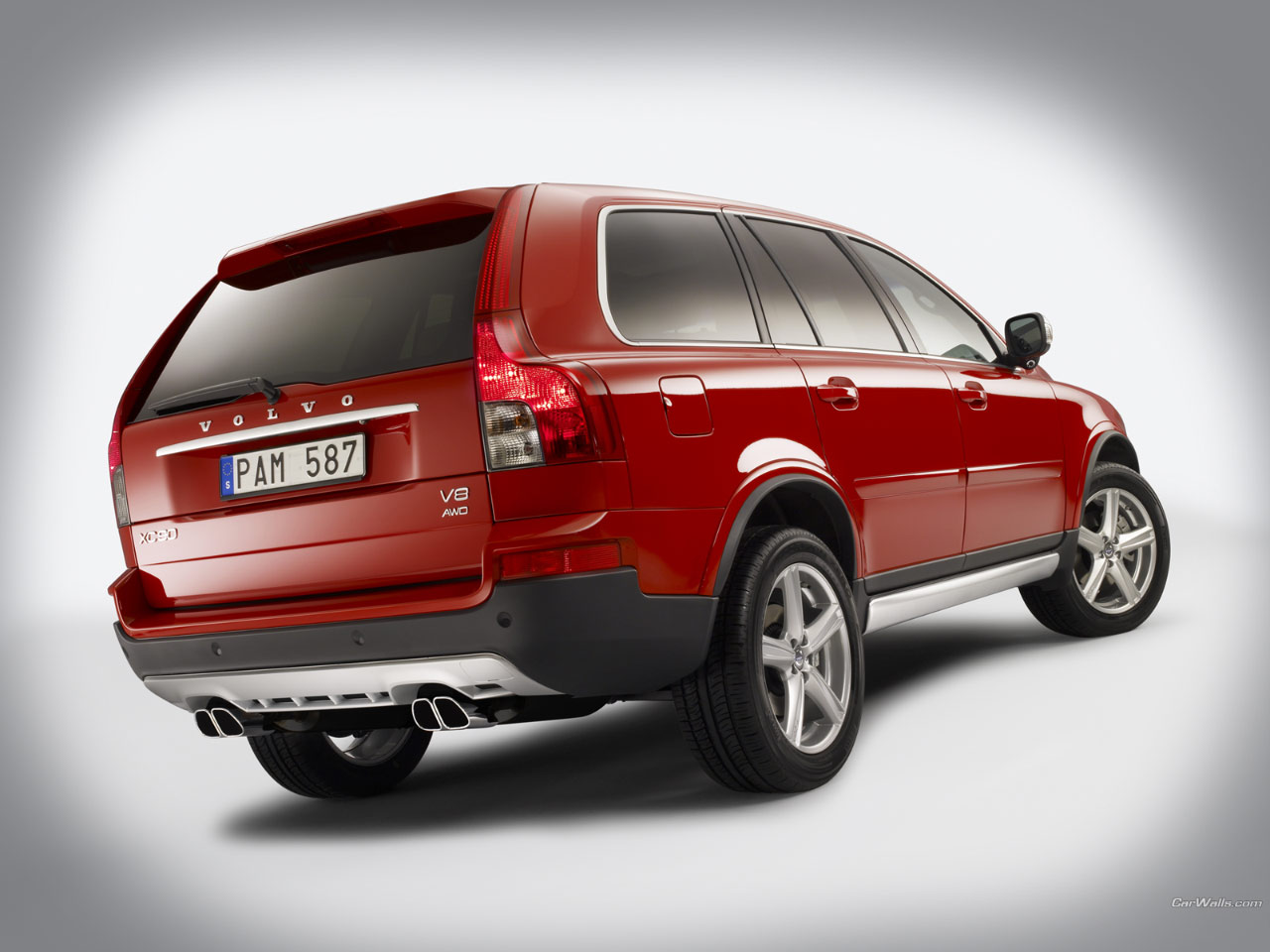 Volvo XC90 R design 1280x960 b15 Tapety na pulpit